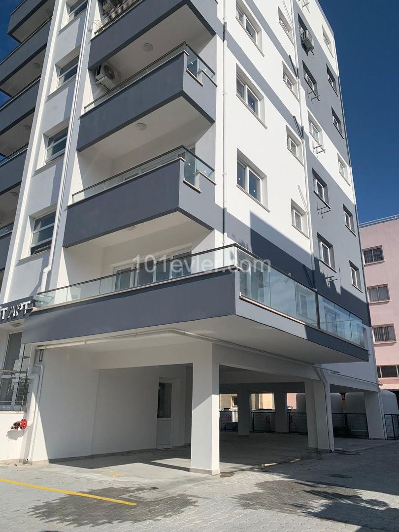 Flat For Sale in Küçük Kaymaklı, Nicosia