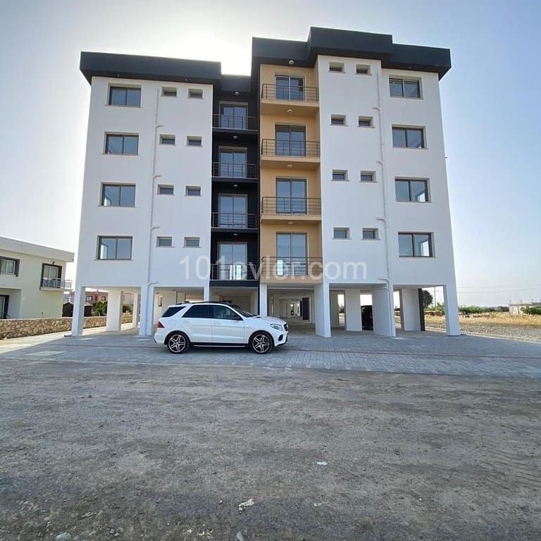 Flat For Sale in Güzelyurt Merkez, Guzelyurt