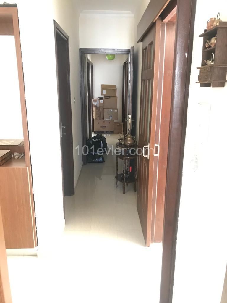 LEFKOŞA K.KAYMAKLI BÖLGESINDE SATILIK 3+1 DAİRE