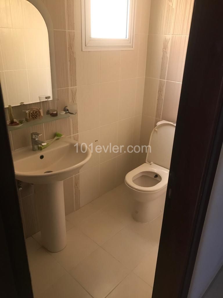 LEFKOŞA K.KAYMAKLI BÖLGESINDE SATILIK 3+1 DAİRE