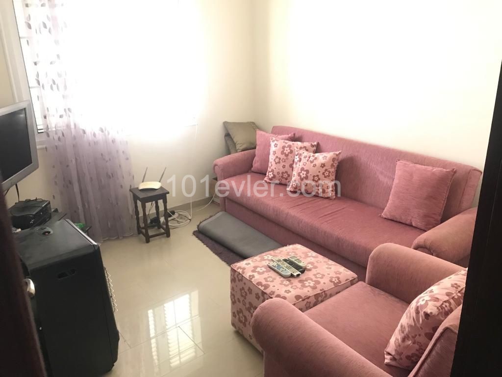 LEFKOŞA K.KAYMAKLI BÖLGESINDE SATILIK 3+1 DAİRE