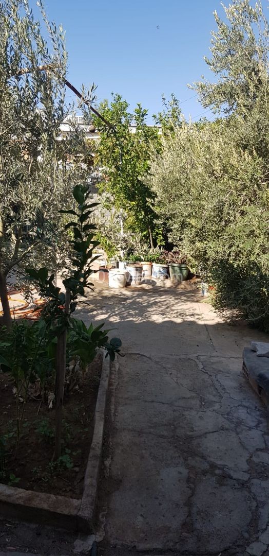 3+1 DETACHED HOUSE FOR SALE IN ALAYKOY IN A CORNER LAND ** 