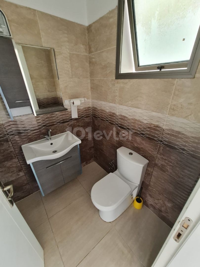 2 + 1 APARTMENT FOR RENT IN GÖÇMENKÖY ! ** 