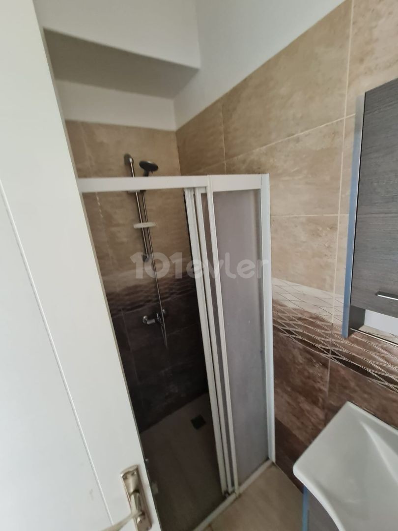 2 + 1 APARTMENT FOR RENT IN GÖÇMENKÖY ! ** 