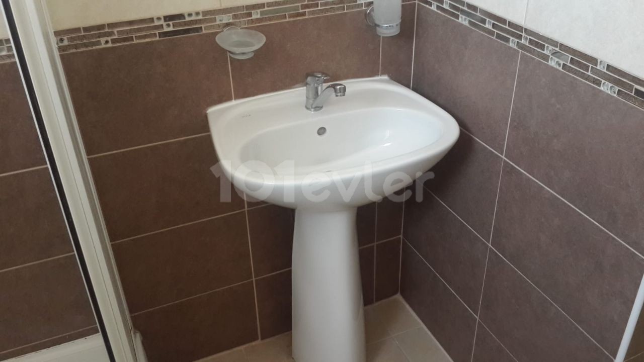 K.2+1 APARTMENT FOR RENT IN KAYMAKLI ** 