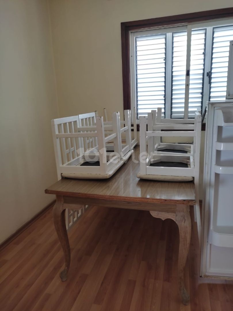 3+1 APARTMENT FOR RENT IN THE CENTRAL LOCATION OF KAYMAKLI ! ** 