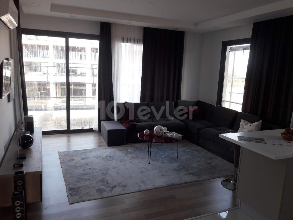 INVESTMENT-FRIENDLY APARTMENTS AND SHOPS WITHIN WALKING DISTANCE OF METU! ** 