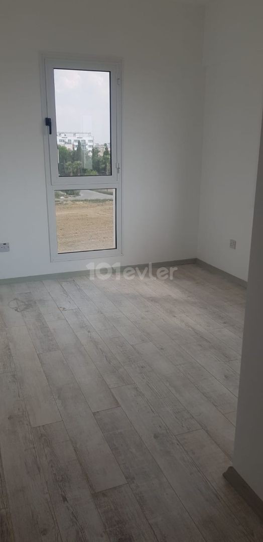 GÖNYELİ'DE SATILIK PENTHOUSE 2+1 DAİRE ! 