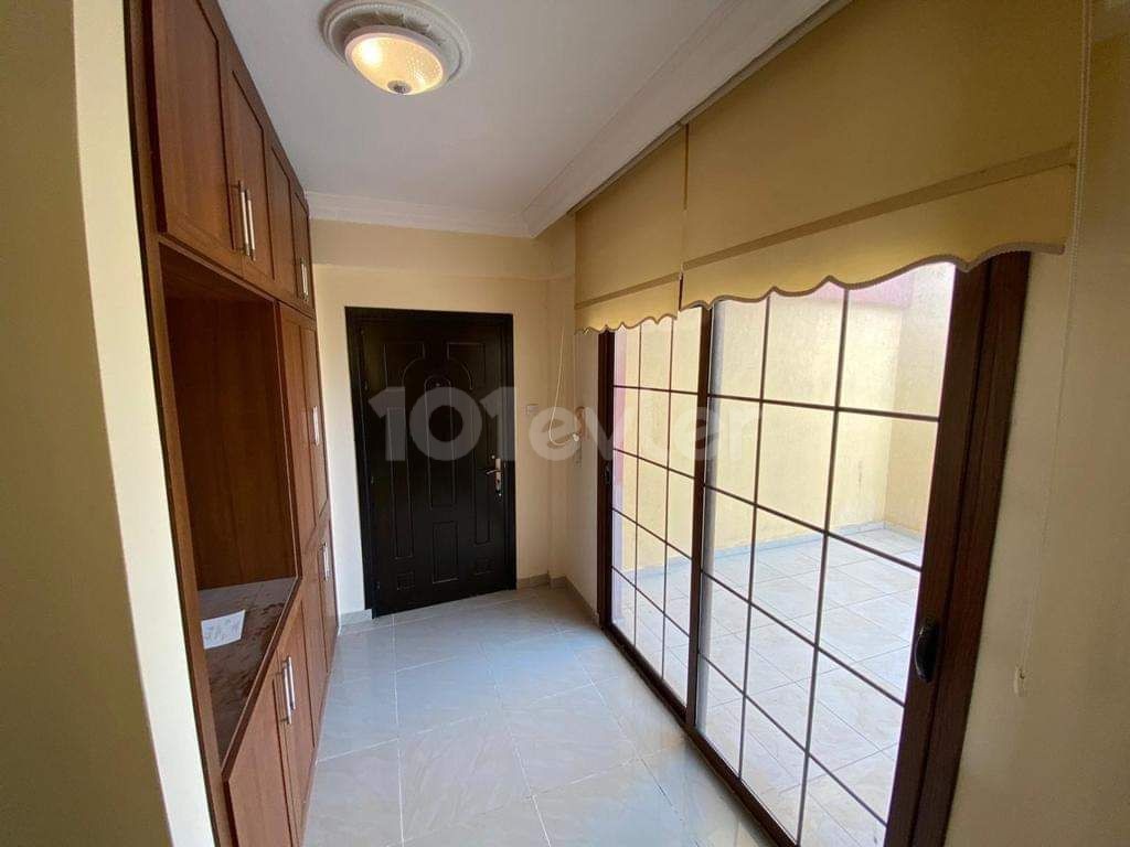 Yeniboğaziçinde 3+1 penthouse daire 