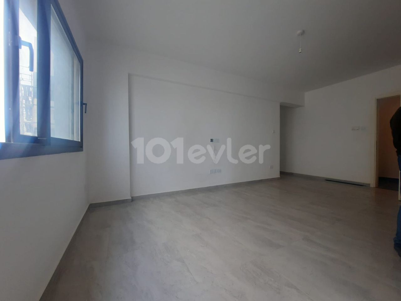 Flat For Sale in Küçük Kaymaklı, Nicosia