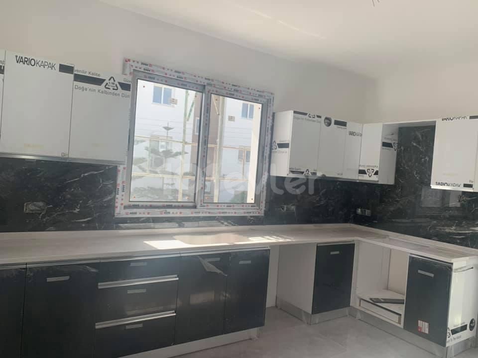 3+1 FLAT FOR SALE IN GÖNYELİ