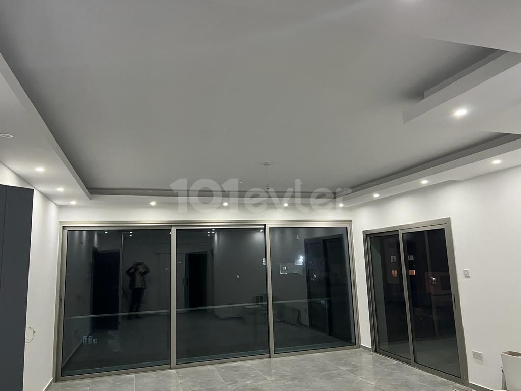 3+1 FLAT FOR SALE IN GÖNYELİ