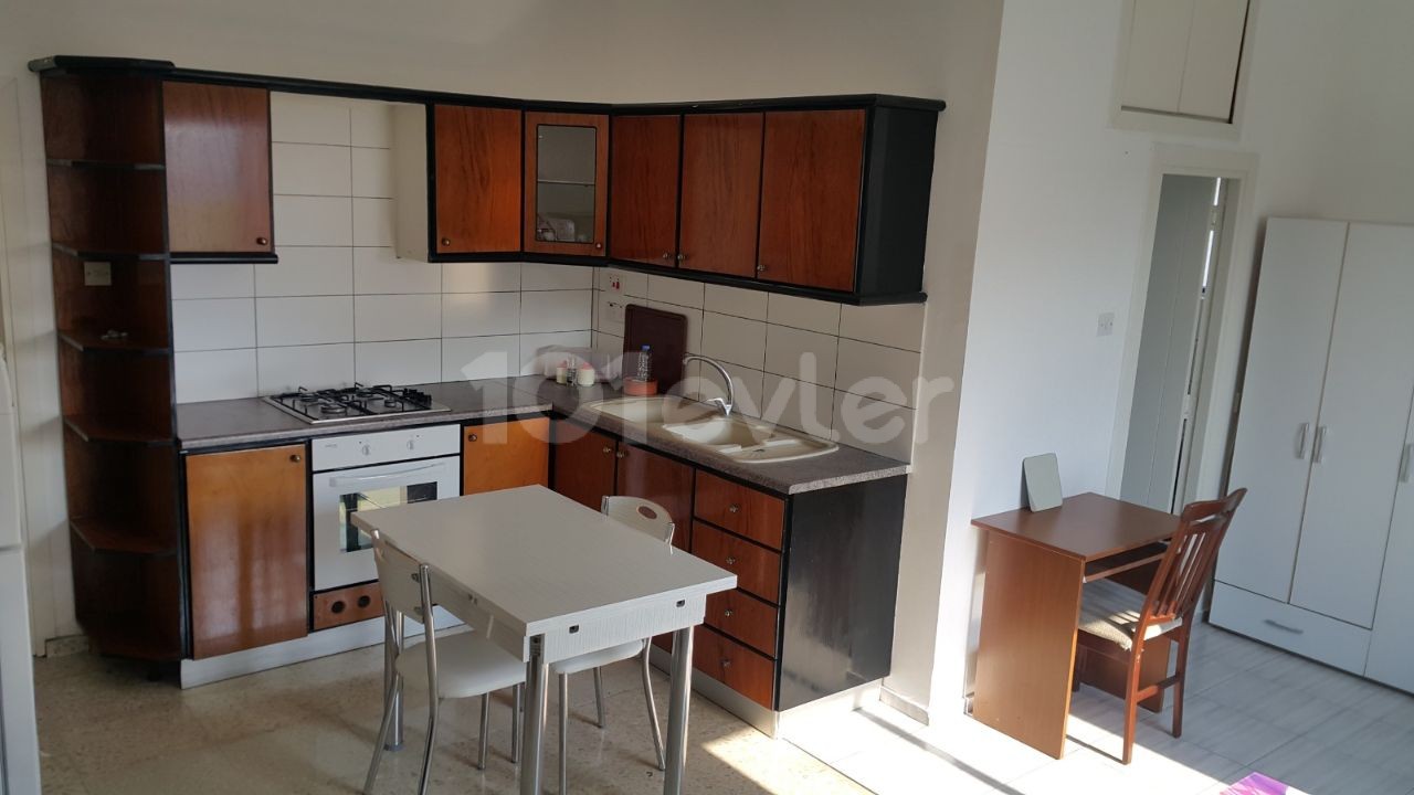 Flat To Rent in Küçük Kaymaklı, Nicosia