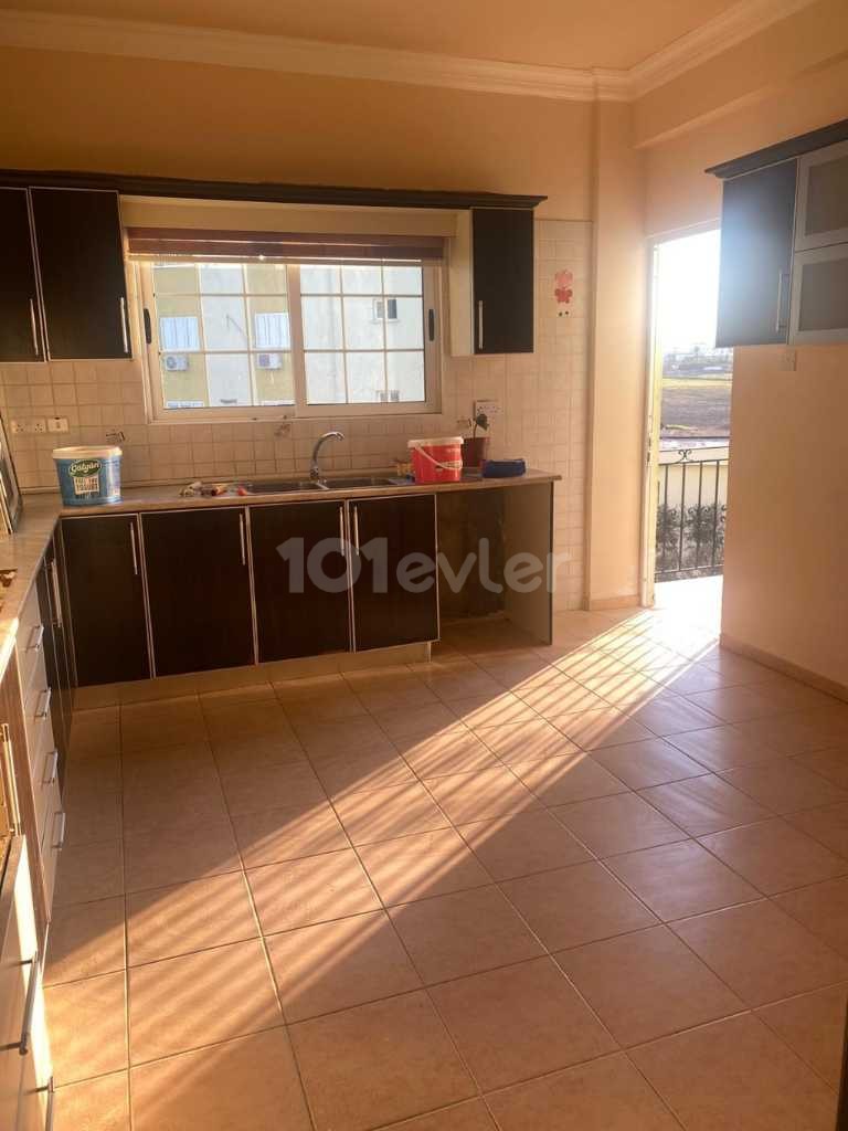 Flat To Rent in Dumlupınar, Nicosia