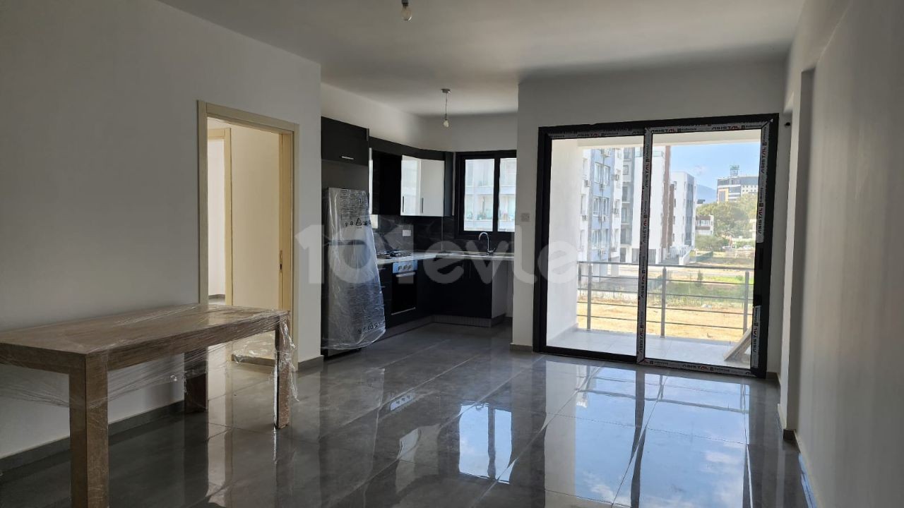 NEW 2+1 APARTMENTS IN DEREBOYU!