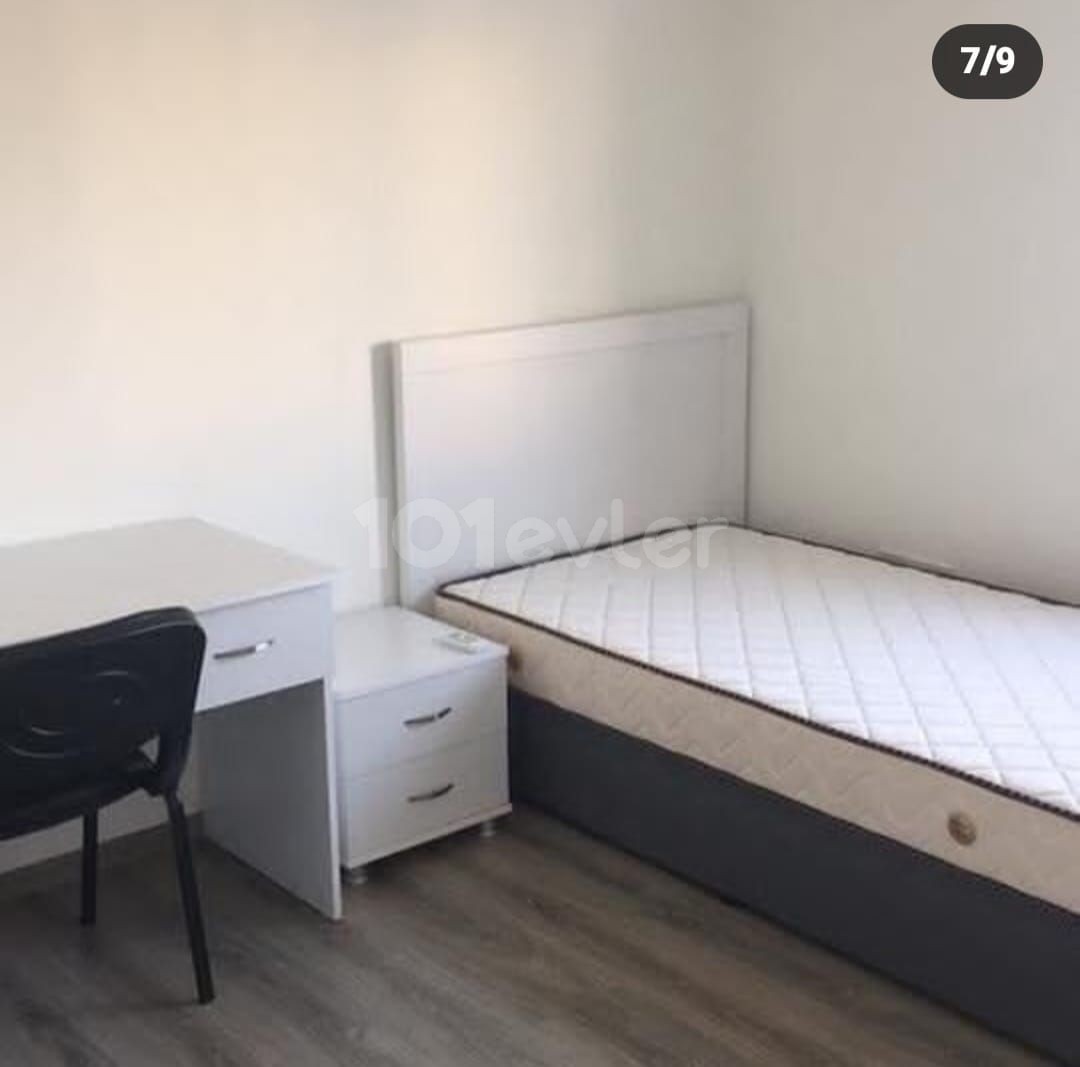 2+1 WOHNUNG ZU VERMIETEN IN DER UMGEBUNG HAMİTKÖY