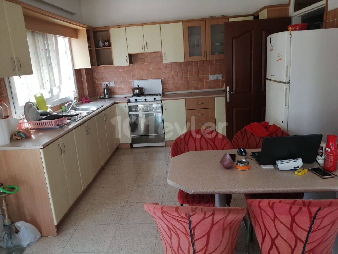 HAZİRANDA MÜSAİTTİR. 3+1 KİRALIK DAİRE CADDE MUTFAK ARKASI 