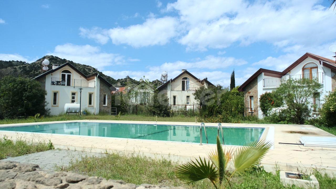 3+1 DUPLEXVILLA IN DER REGION KARŞIYAKA