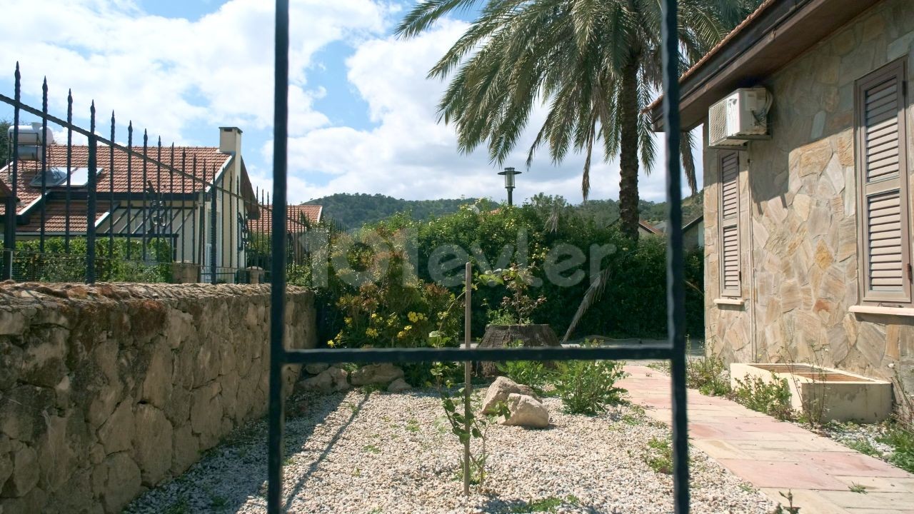 3+1 DUPLEX VILLA IN KARSIYAKA REGION 