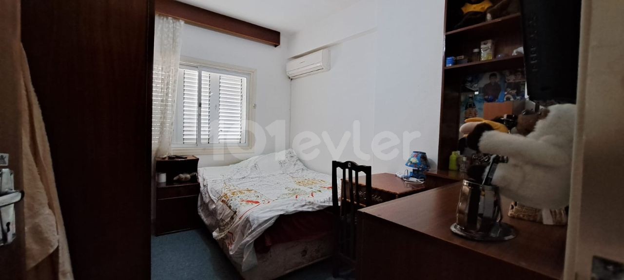 3+1 FLAT FOR SALE IN GUZELYURT REGION