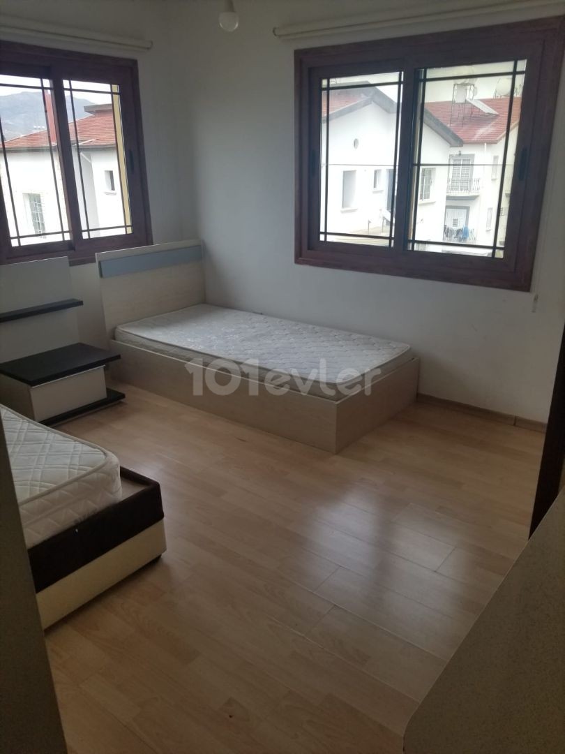 Family-friendly 3+1 Flat Near Hamitköy Roundabout