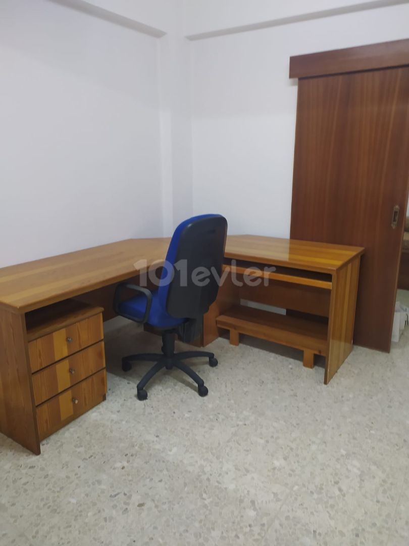 Fully Furnished 3+2 Flat in Hamitköy