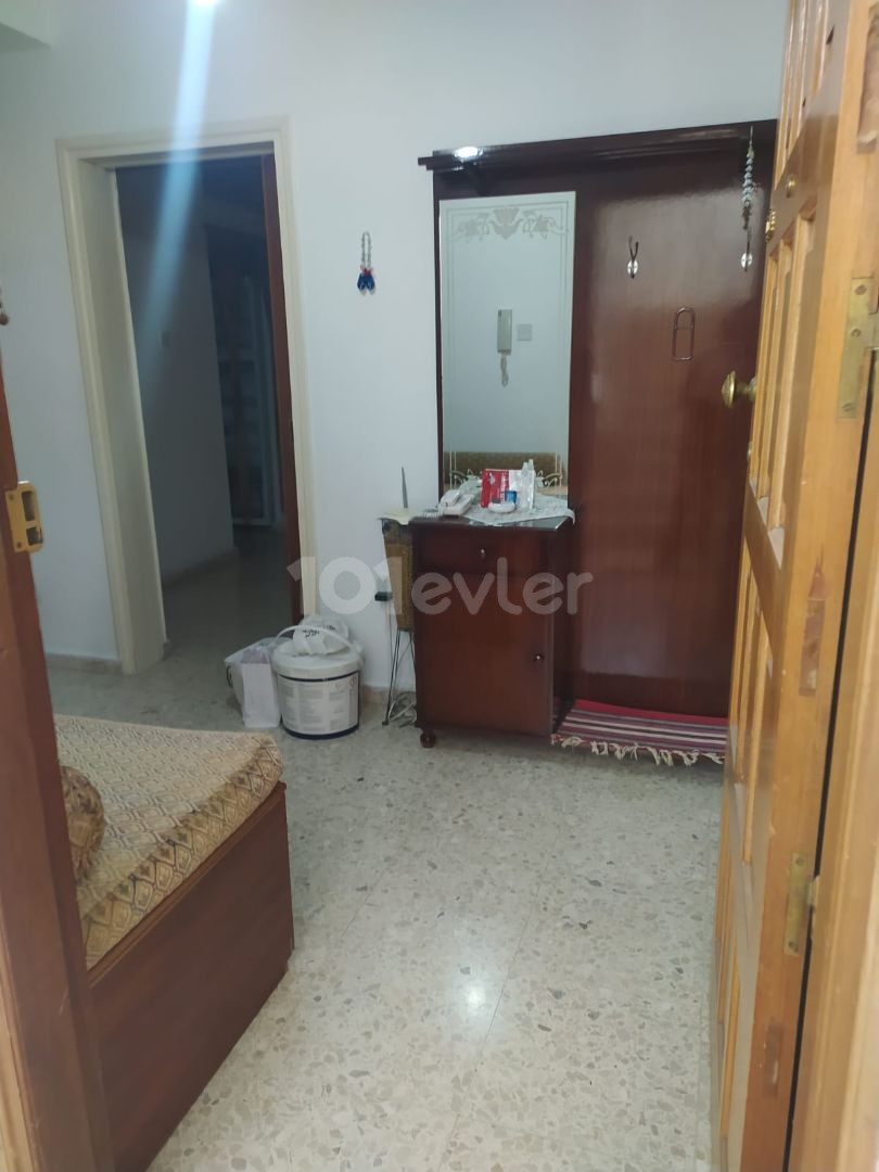 Fully Furnished 3+2 Flat in Hamitköy