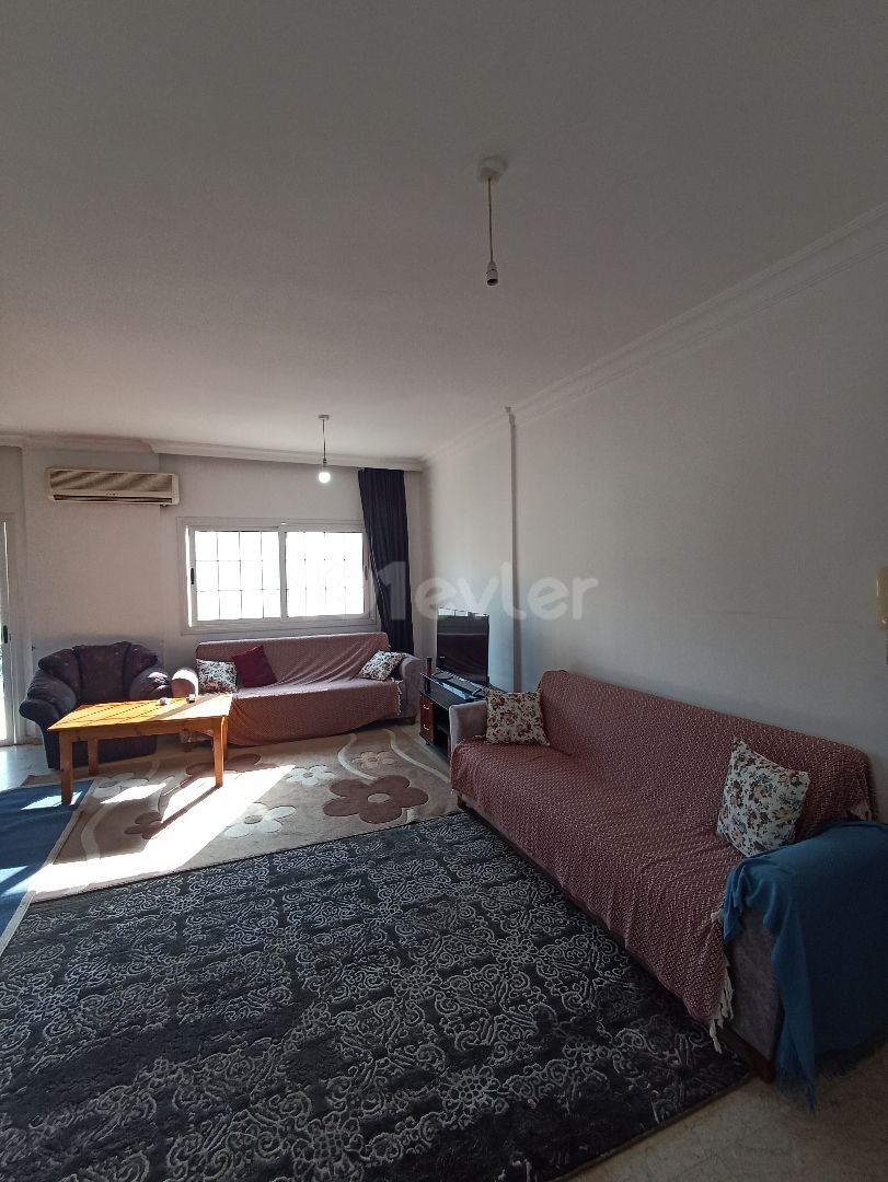 3+1 FLAT FOR RENT IN NICOSIA KÜÇÜK KAYMAKLI AREA (( AVAILABLE ON 25 FEBRUARY))