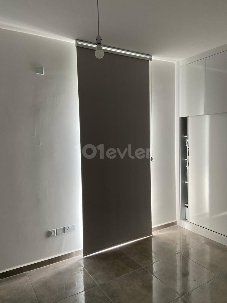 Gönyeli'de Eşyasız 2+1 Modern En suite Daire 