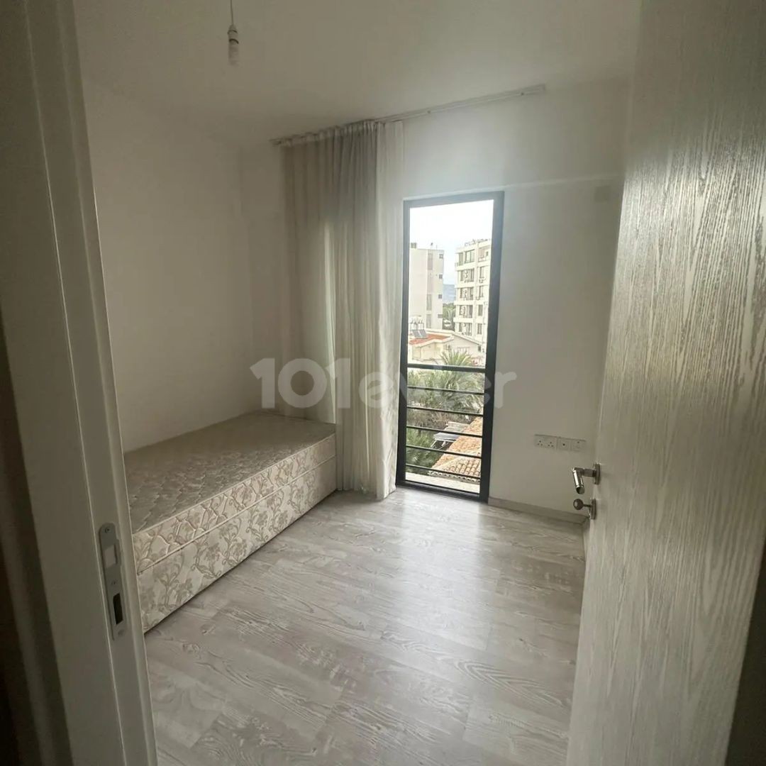 (22)- 2+1 FLAT FOR RENT IN NICOSIA YENISEHİR REGION CENTRALLY LOCATED