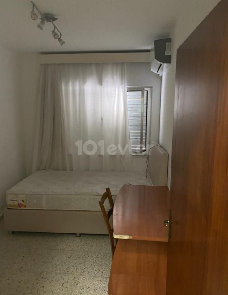 ORTAKÖY BÖLGESİNDE ZEMİN KAT 3+1 FIRSAT DAİRE 