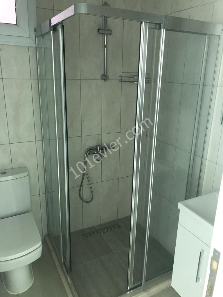 GİRNE KARAKUM LEMAR CİVARINDA FULL EŞYALI SIFIR 2+1 DAİRE 2300 TL