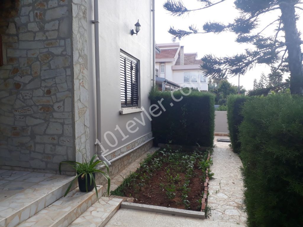 PERFECT 3+1 VILLA WITH POOL FOR SALE ** 