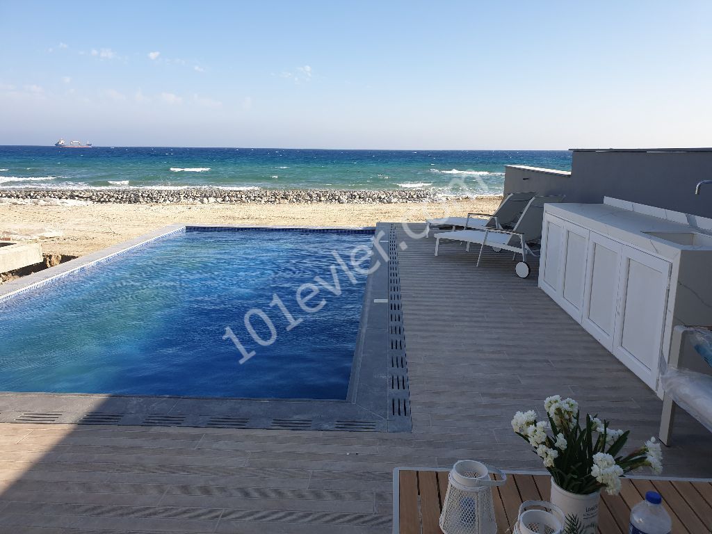 VILLEN MIT PRIVATEM POOL UND DENIZ NULL MIT HERRLICHEM BLICK ** 