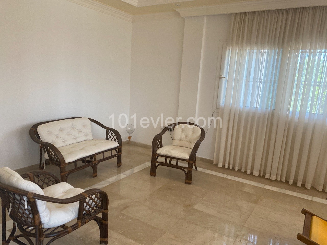 Villa To Rent in Yeni Boğaziçi, Famagusta