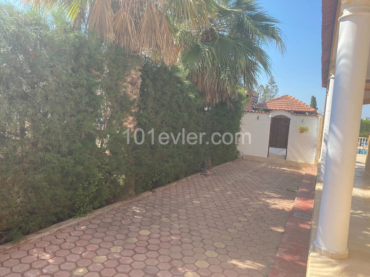 Villa To Rent in Yeni Boğaziçi, Famagusta