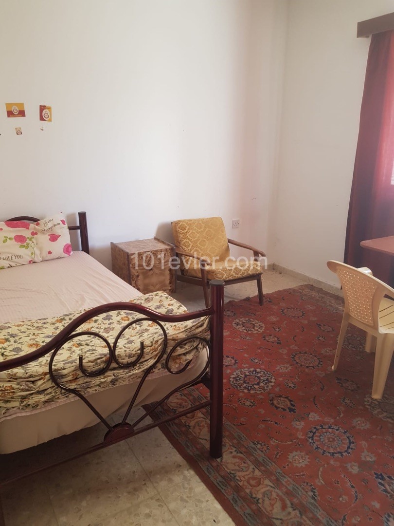 Flat To Rent in Mağusa Merkez, Famagusta