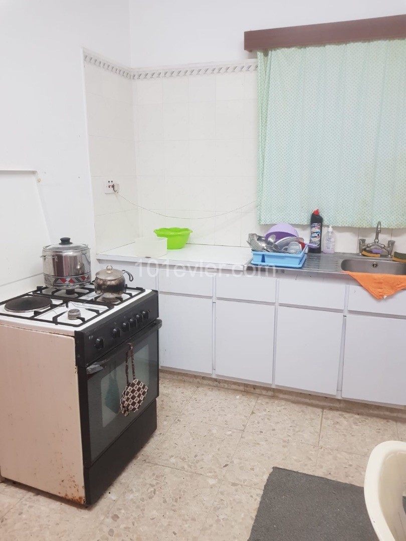 Flat To Rent in Mağusa Merkez, Famagusta