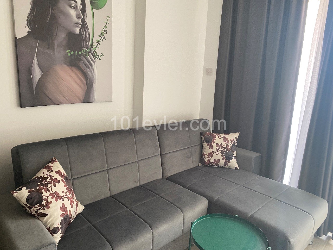 LUXURIOUS FULLY FURNISHED FLAT WITH SITE VIEW POOL AND GYM ** 