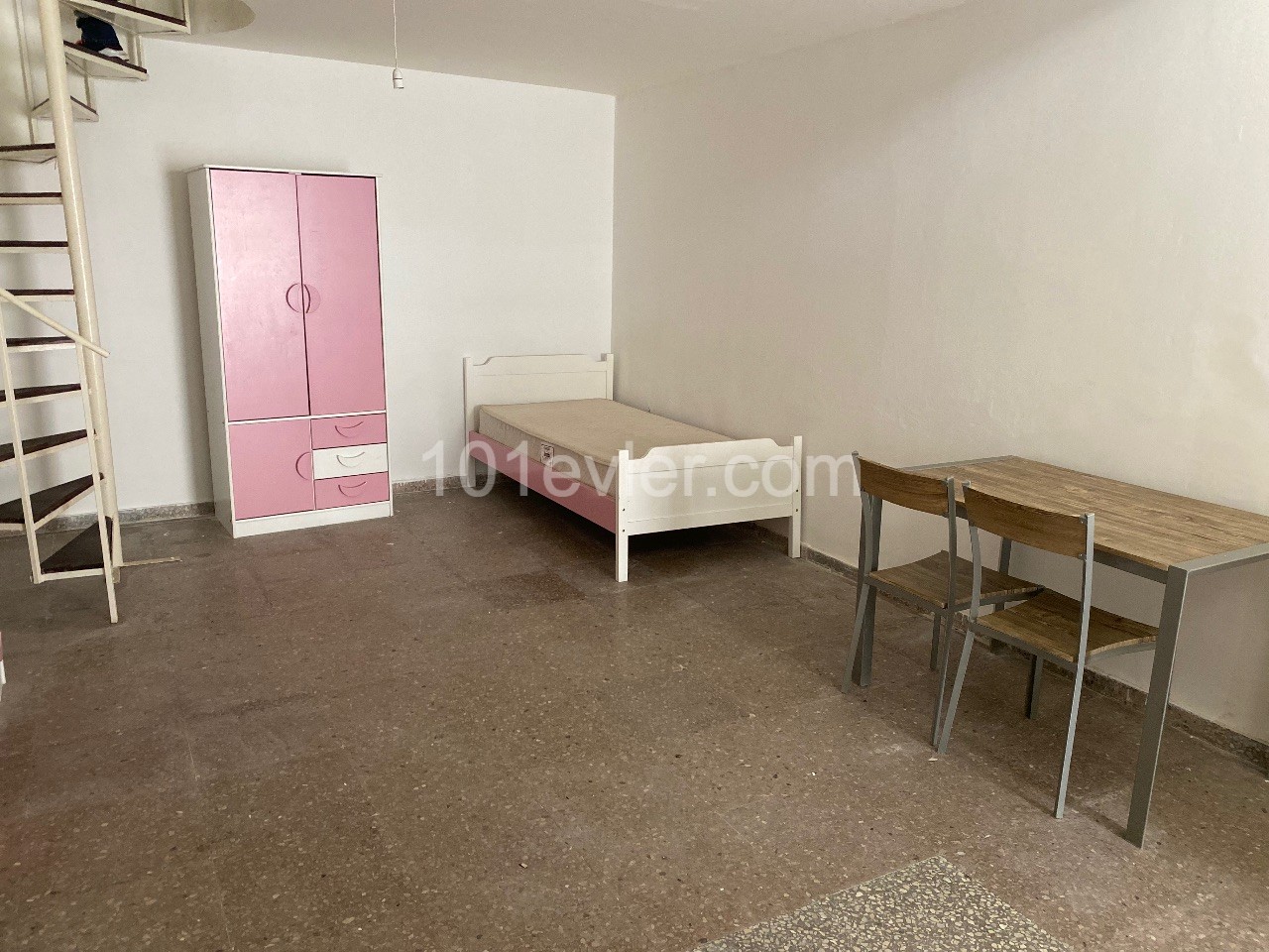 Studio Flat To Rent in Kaleiçi, Famagusta