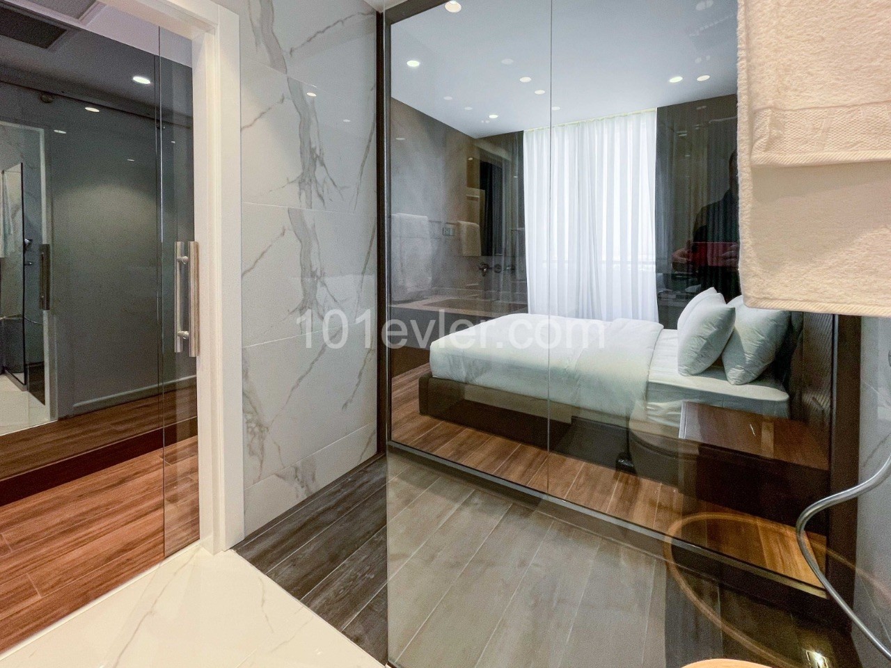 ULTRA LUXURIOUS VIEW FLAT FOR RENT ** 