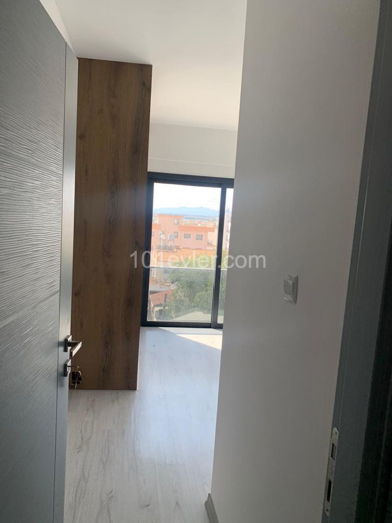 GÖNYELİDE SATILIK PENTHOUSE