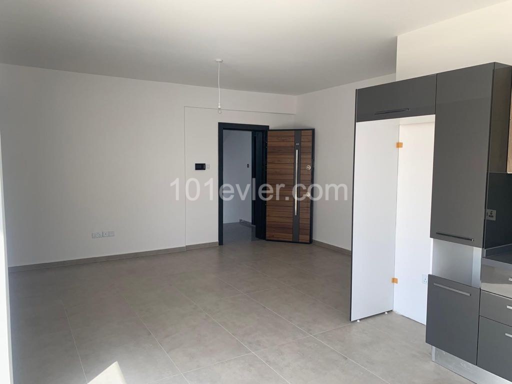 GÖNYELİDE SATILIK PENTHOUSE