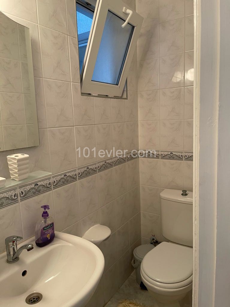 Flat For Sale in Girne Merkez, Kyrenia