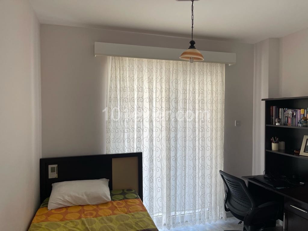 Flat For Sale in Girne Merkez, Kyrenia