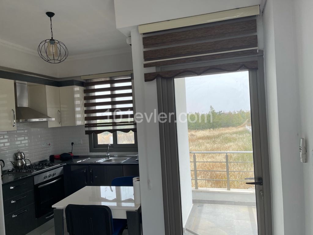 Flat For Sale in Küçük Kaymaklı, Nicosia