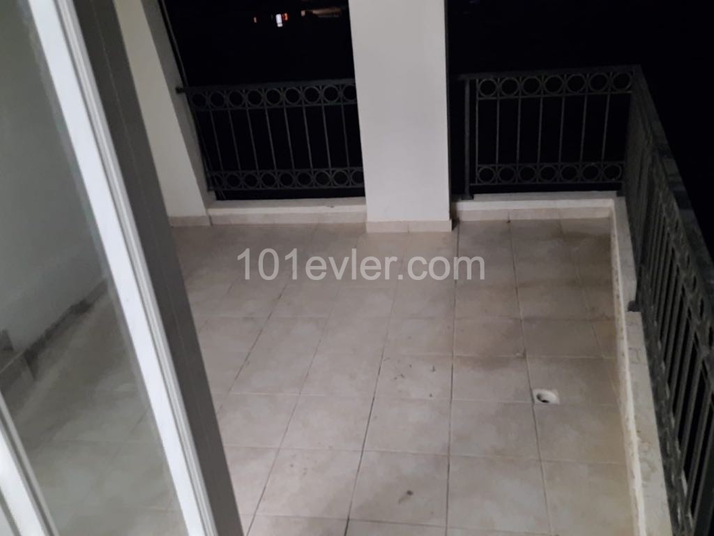 HAMİTKÖY IN  ALDORA SİTE  3+1 FOR RENT