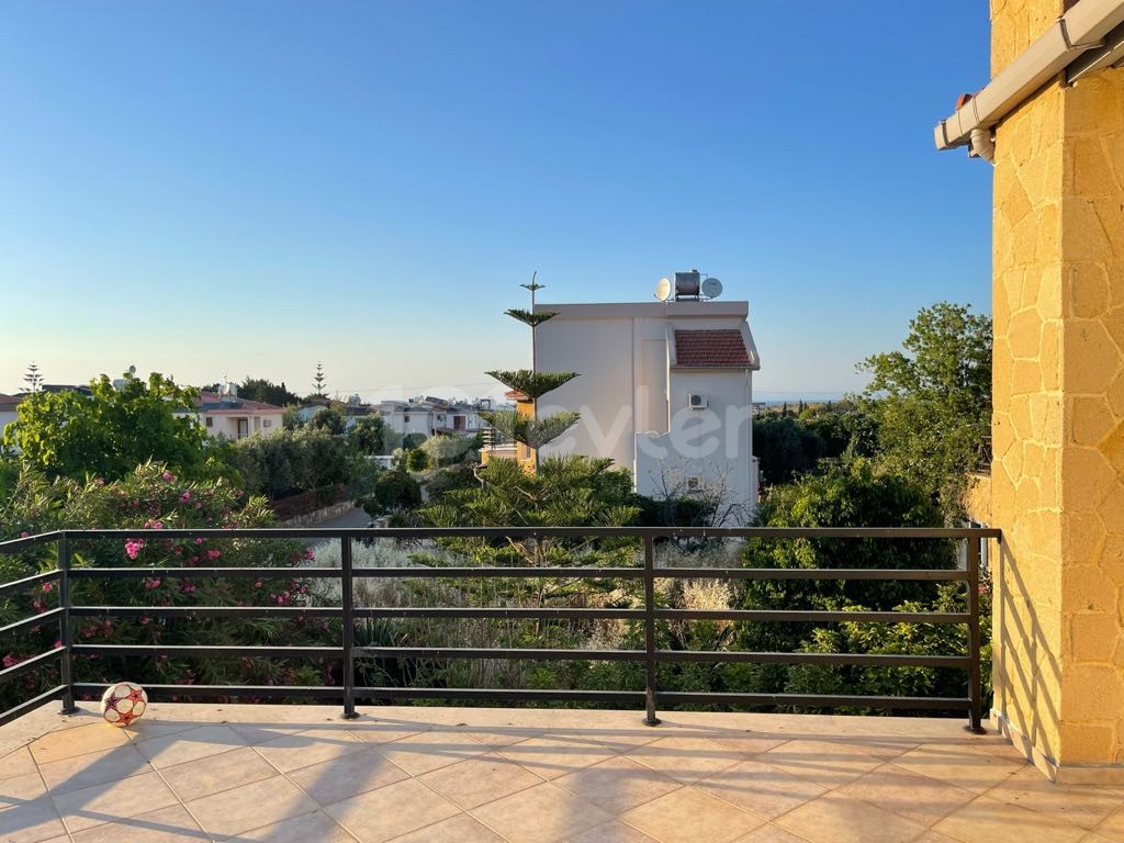 VILLA FOR SALE IN OZANKOY, 100 m FROM THE MAIN ROAD ** 