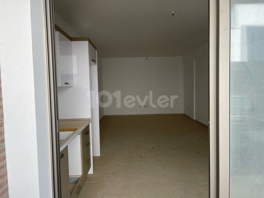 MITREELIDE 2+1 FOR SALE WITH A LARGE BALCONY ** 