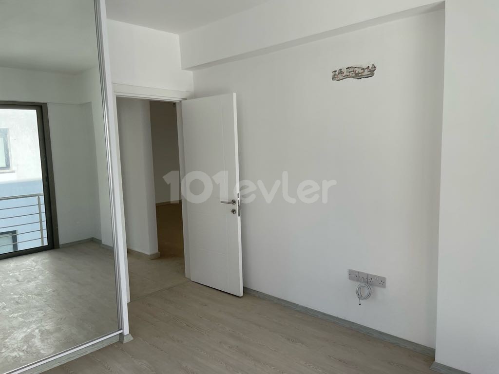 MITREELIDE 2+1 FOR SALE WITH A LARGE BALCONY ** 